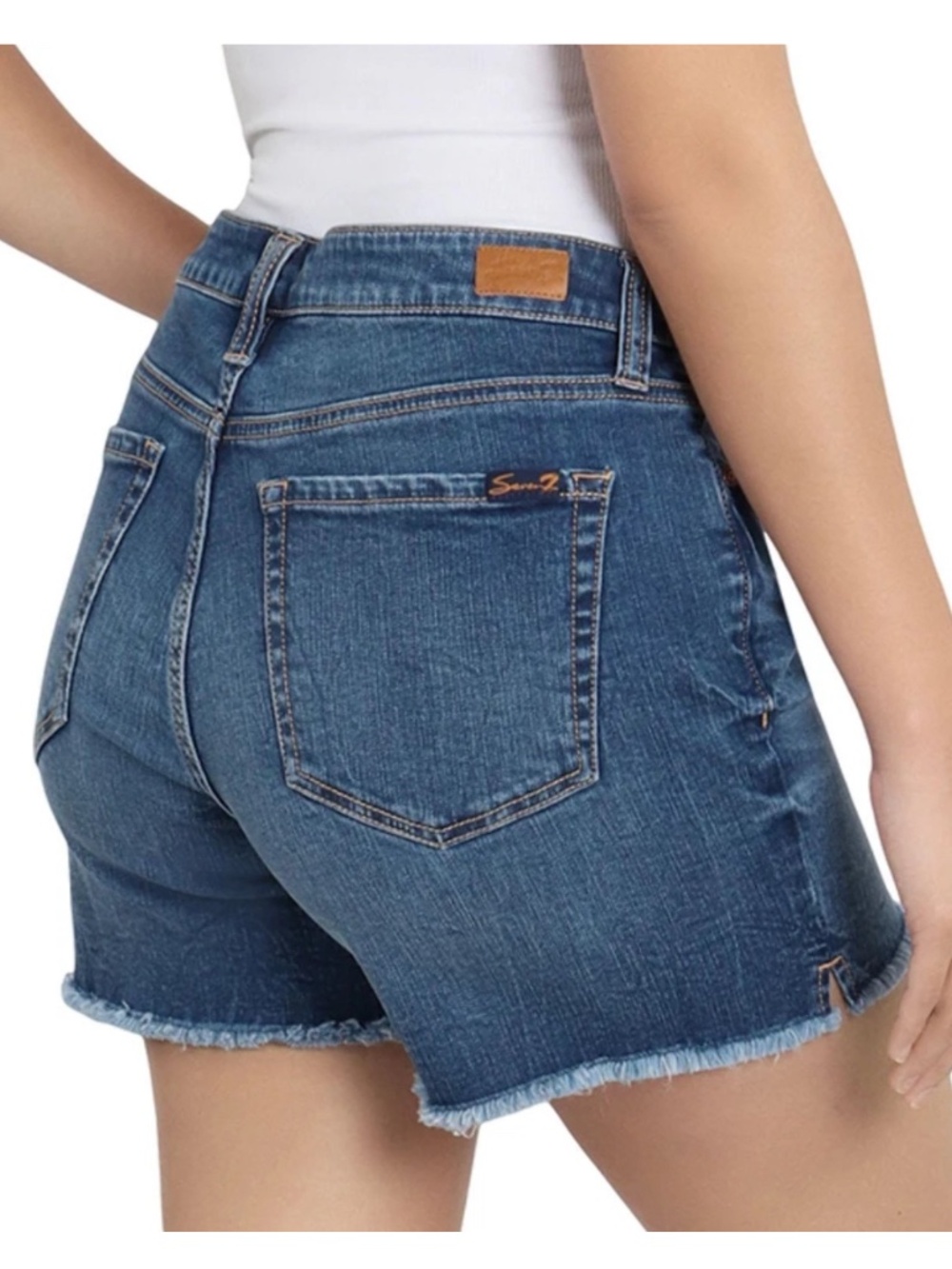 SEVEN7 5" Inseam Weekend Shorts - Size 4